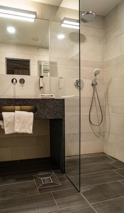 Hotel Am Stadtpark Хилден Екстериор снимка